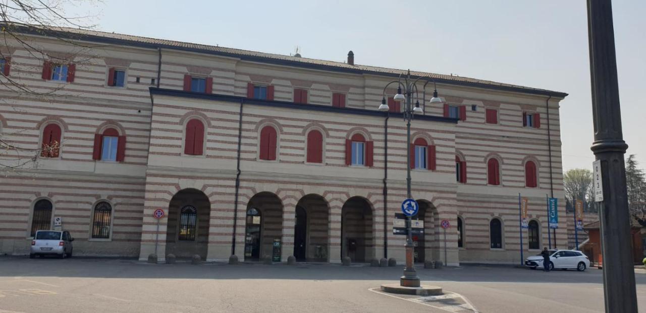 Appartamento Rosy Πεσκιέρα ντελ Γκάρντα Εξωτερικό φωτογραφία